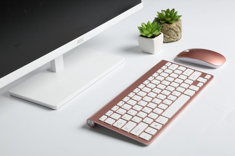 三只狗電子產(chǎn)品拍攝案例鍵盤場景